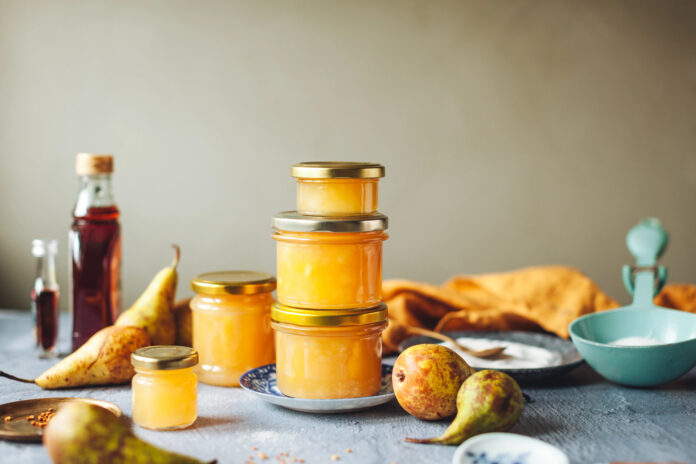 CZ_SK_Recipe_Hruskovy_dzem_s_minimem_pridaneho_cukru_foto_1