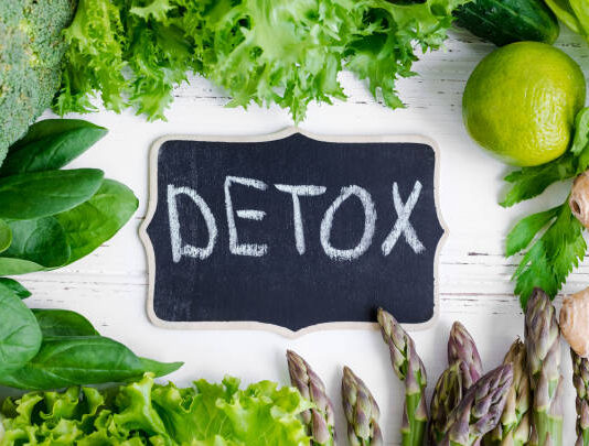 Proč právě detoxikační kúra ze zeleninových šťáv patří na začátek jara